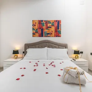 La Mariposa - Bellavita Apartment